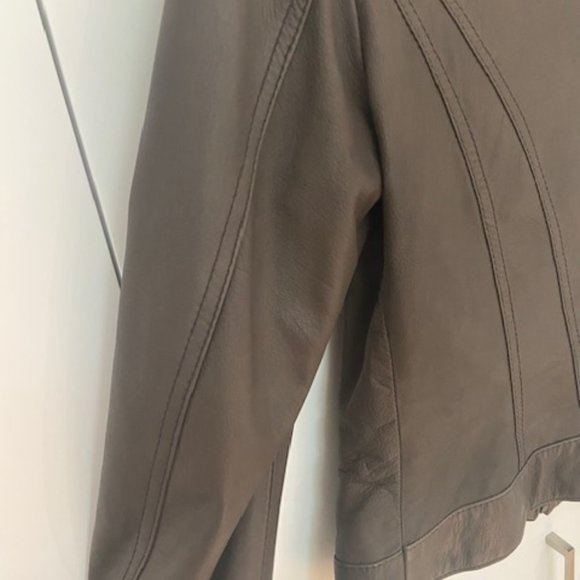 Lambskin Italian jacket - Picture 11 of 12